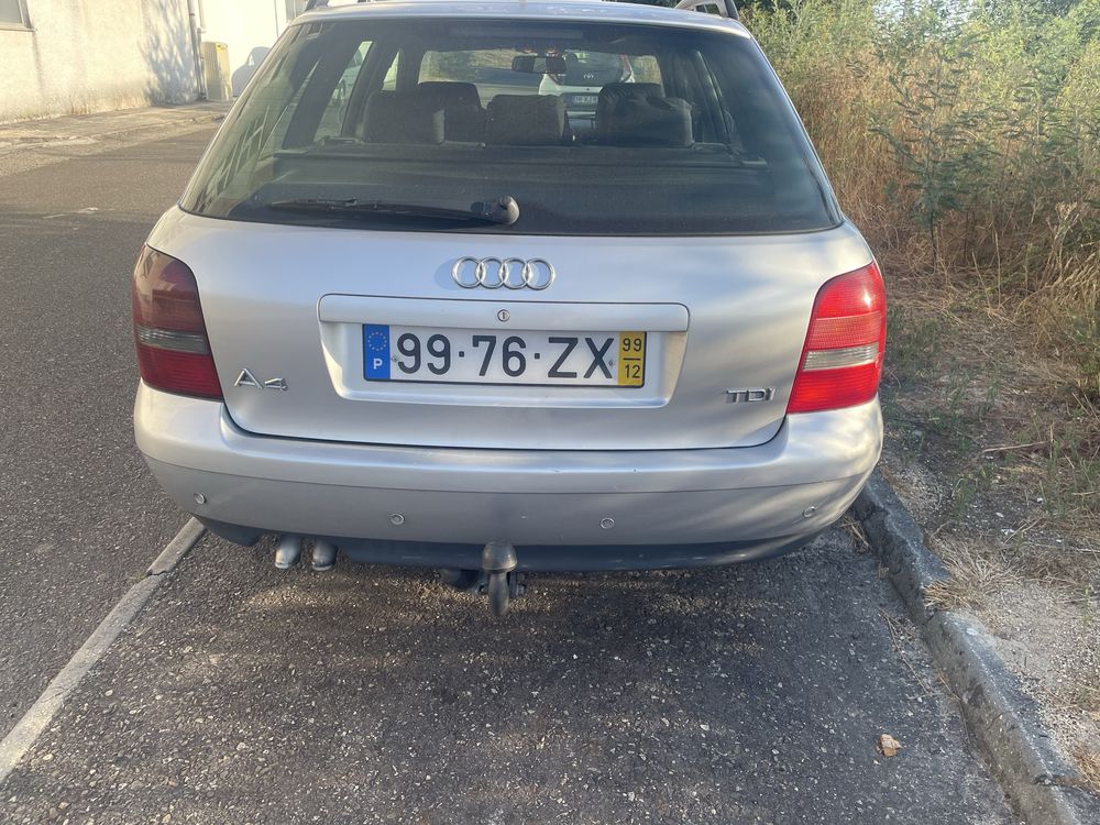 Vendo Audi A4 Avant 1.9 TDI