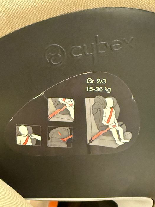 Fotelik samochodowy Cybex Solution M-fix  15-36 kg