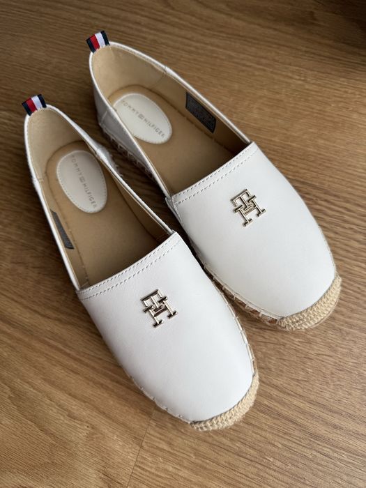 Еспадрилі жіночі білі шкіряні tommy hilfiger 39