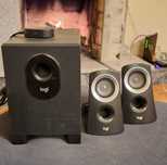 Colunas Logitech Z313 com subwoofer