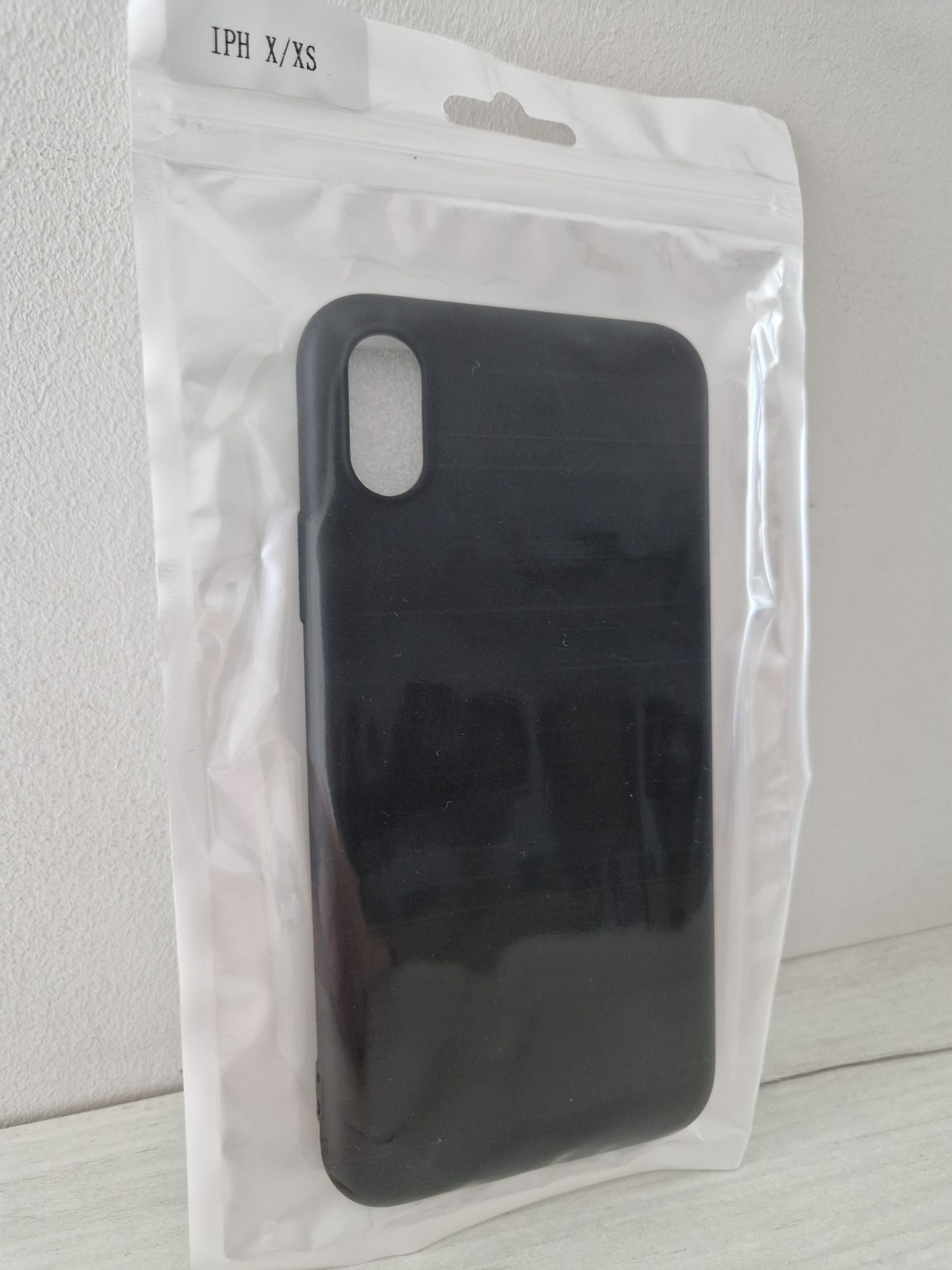 Back Case MATT do IPHONE X/XS (5,8") Czarny