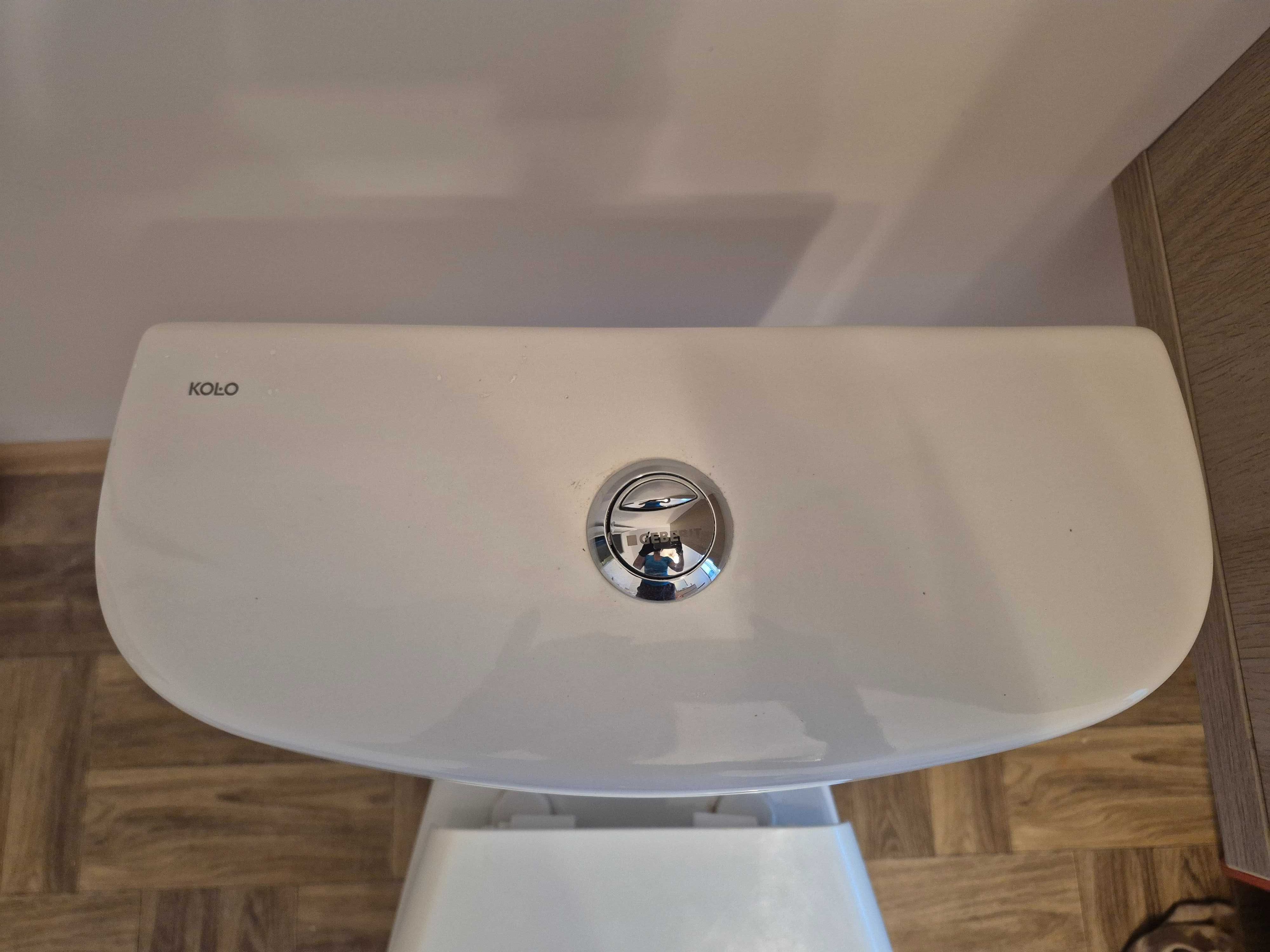 WC kompakt sprawny Koło