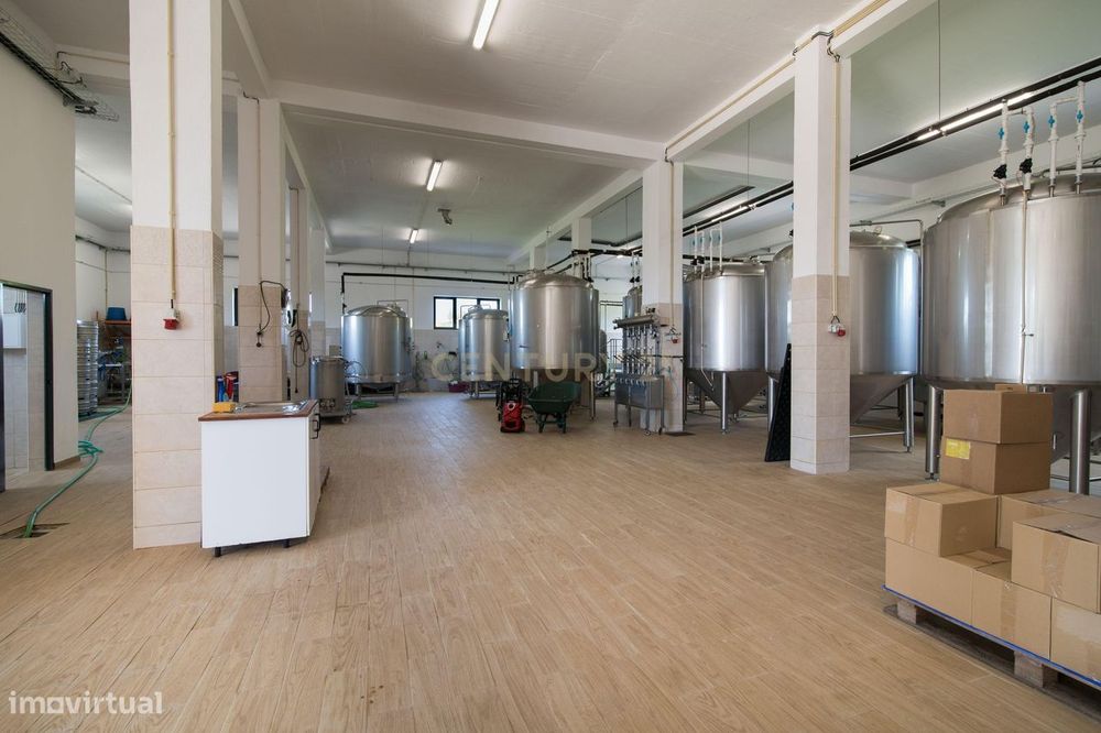 Fábrica de Cerveja Artesanal em S. Miguel de Alcainça, Mafra