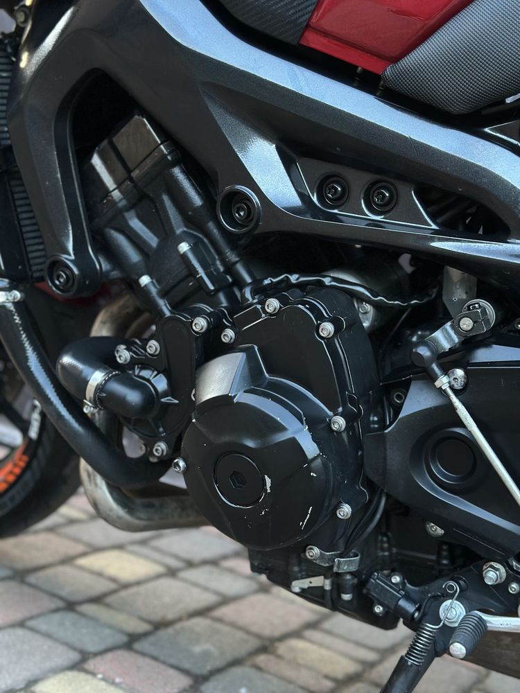 Продам Yamaha Mt-09 2017
