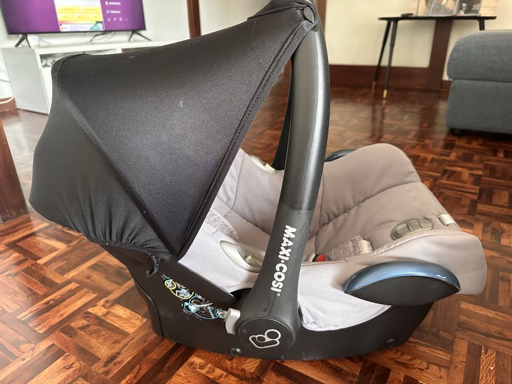 Babycoque Maxi Cosi com suporte isofix