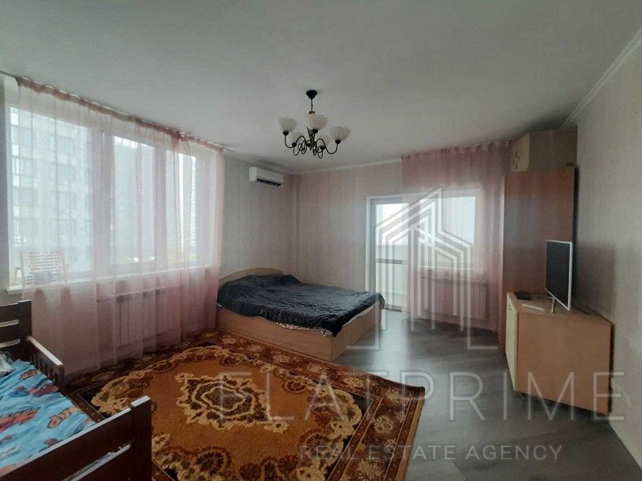 Продаж 3к кв в ЖК Статус Град Завальна 10Б Осокорки Позняки River Mall