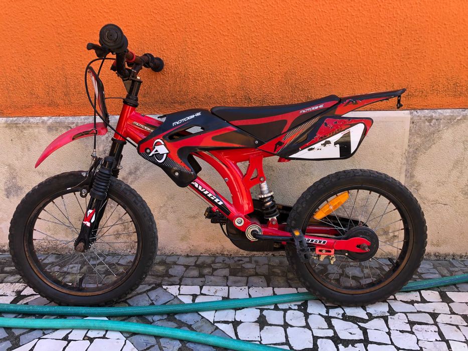 Bicicleta unica - MOTOBIKE para crianças entre os 4 e os 10 anos