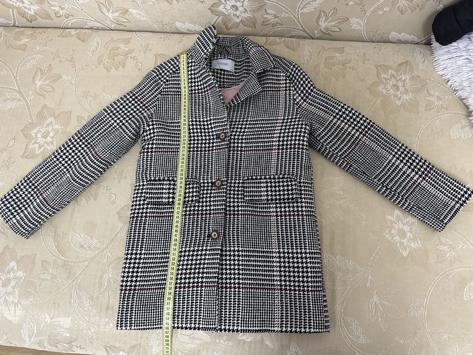 Пальто на дівчинку