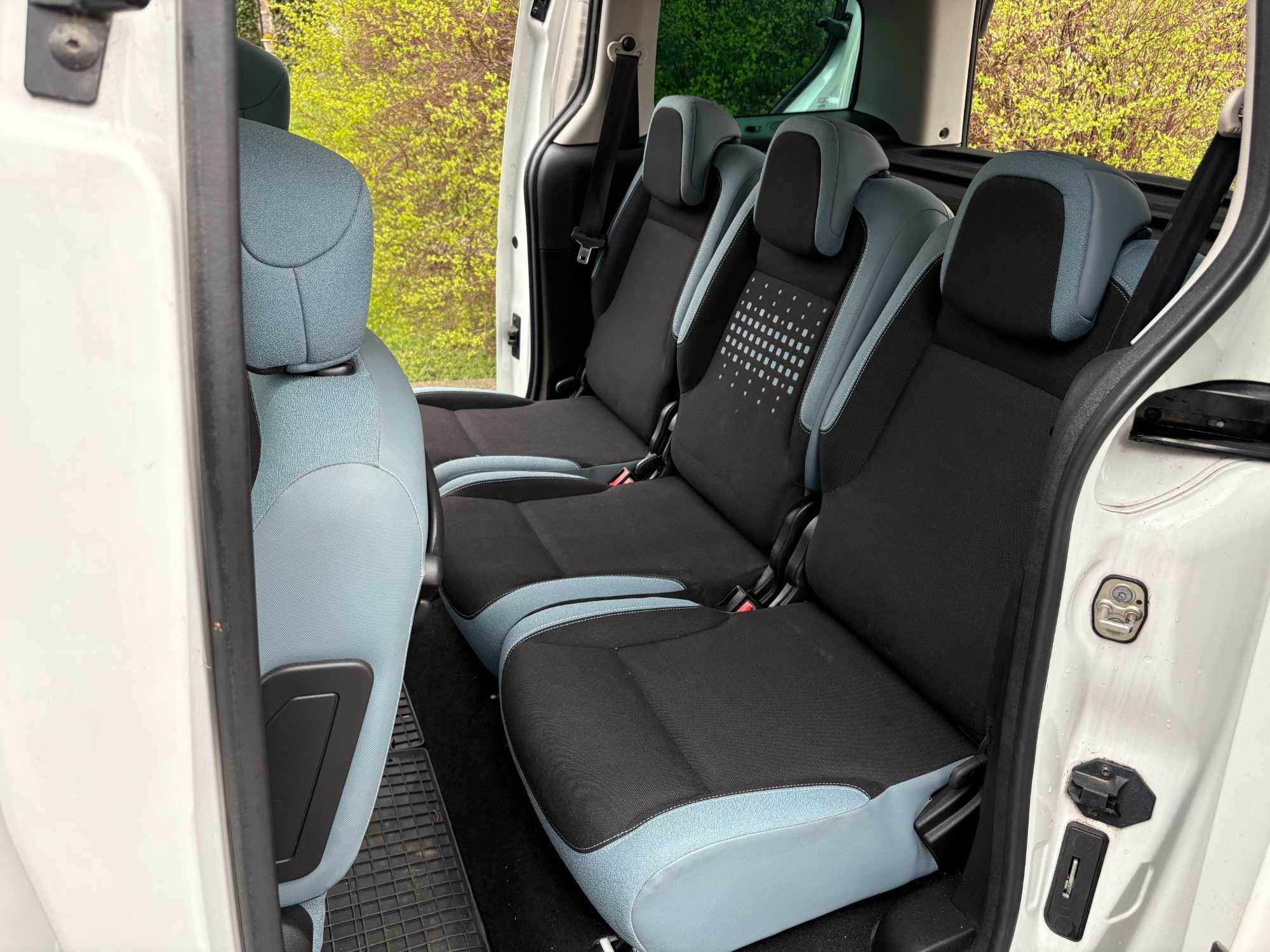 Citroen Berlingo MULTISPACE 1.6 HDI Automat 2014r Bogate wyposażenie
