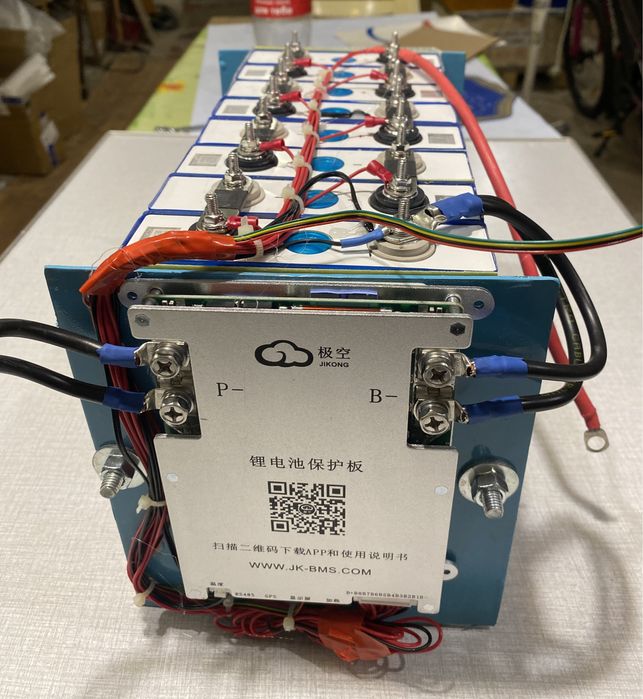 Акумулятор LifePo4 24V 2500w EVE105Ah смарт BMS JK 200Ah
