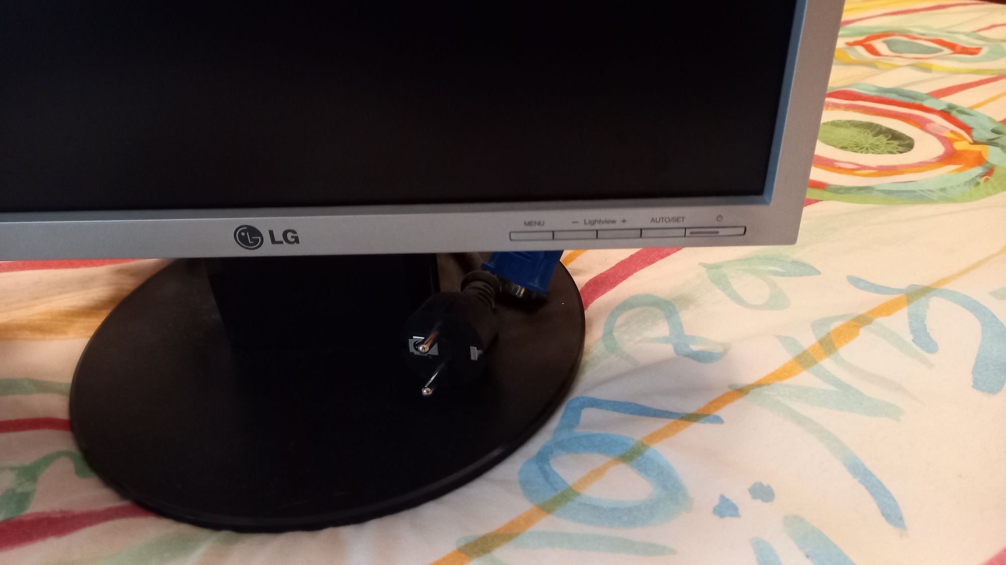 Monitor LG Flatron