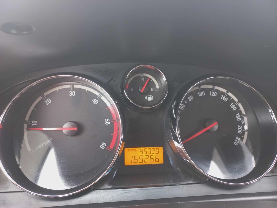 Opel Antara 2.0  CDTI + opony zimowe