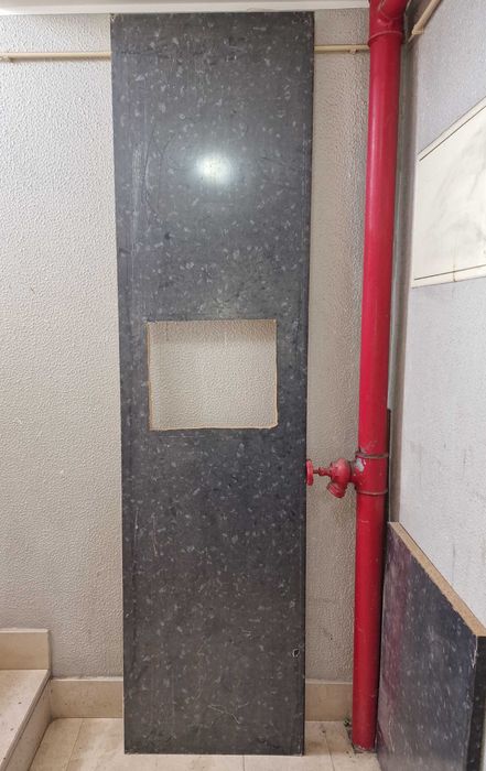 Tampo de cozinha novo (ainda plastificado)