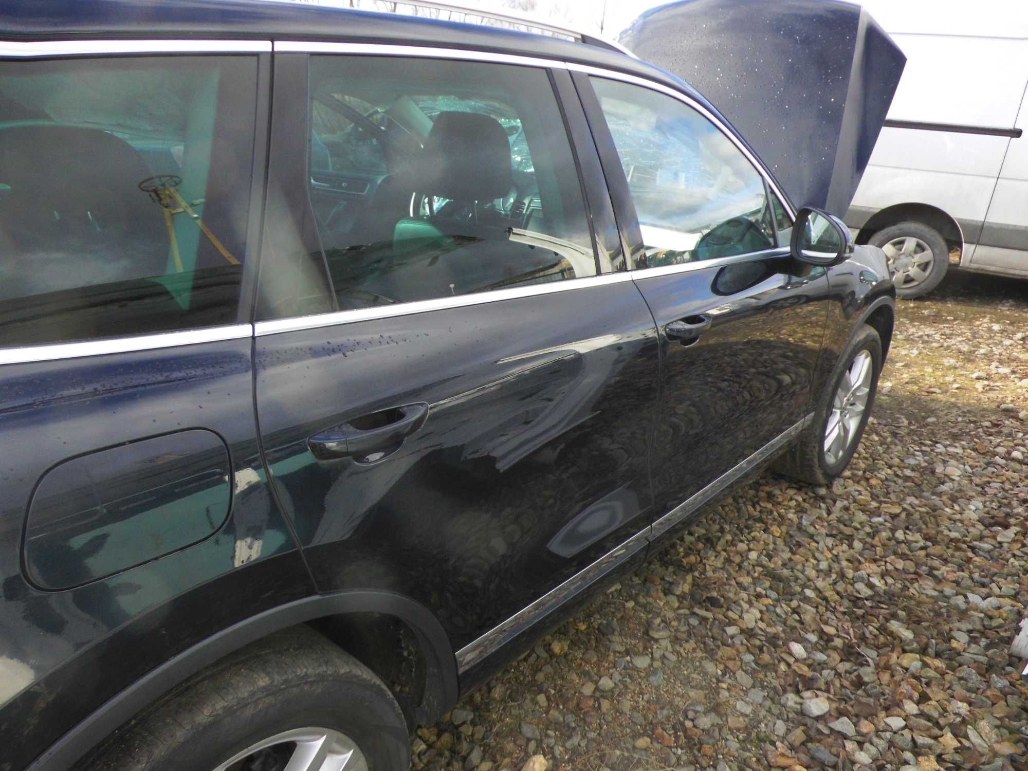 Drzwi Prawy Tył Kpl LC5M Vw Touareg II Lift 10-18 Rok