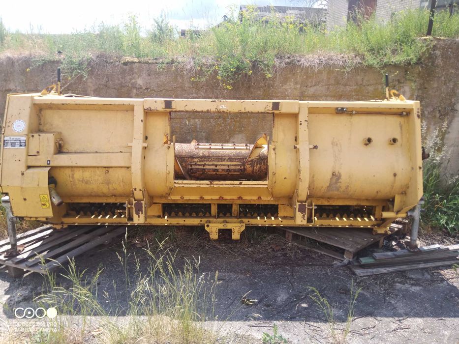 sieczkarnia NEW HOLLAND FX375