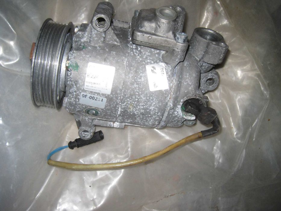 Продам Компрессор автомобиля    AUDI A4 B7 - под восстановление