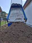 Ziemia,czarnoziem,beton,kruszywo