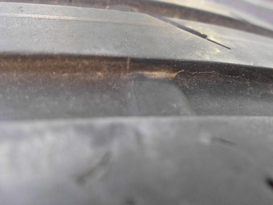 245/50 R18 RunFlat Continental