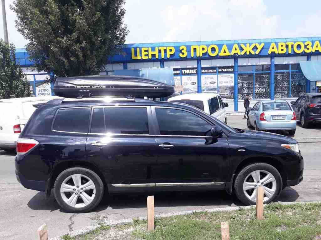 Автобокс багажник Terra Drive 500 серый/черный/белый/черный глянец
