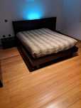 Cama em madeira wengue