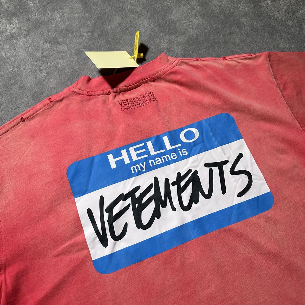 Футболка Vetements Hello my name PINK
