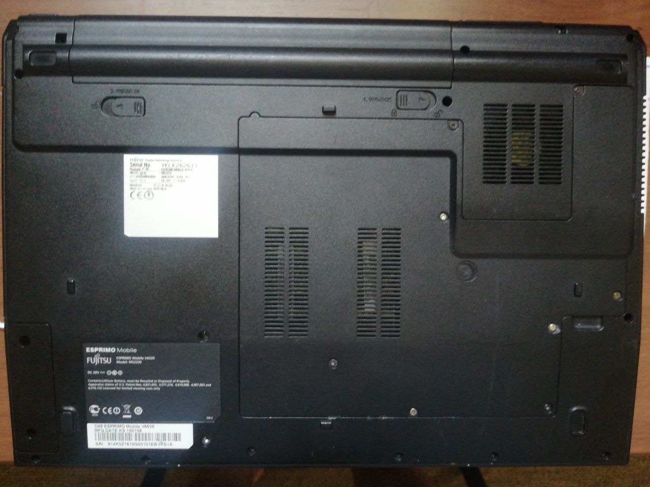 Fujitsu esprimo mobile v6535.