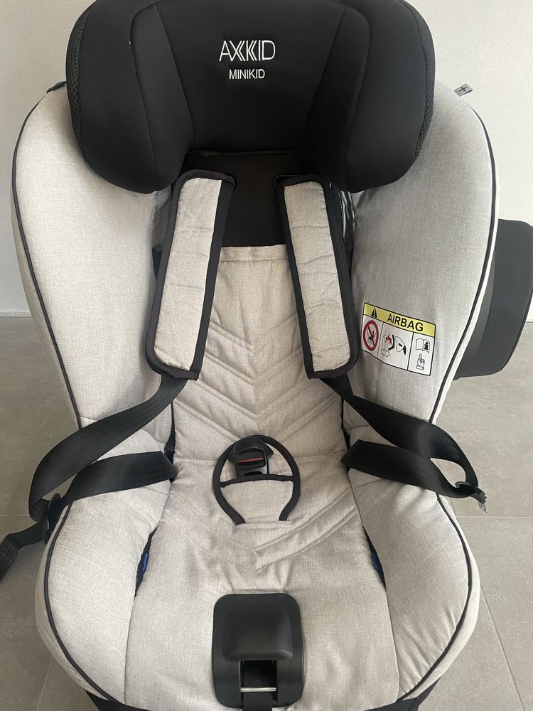 Fotelik Axkid Minikid do 25kg