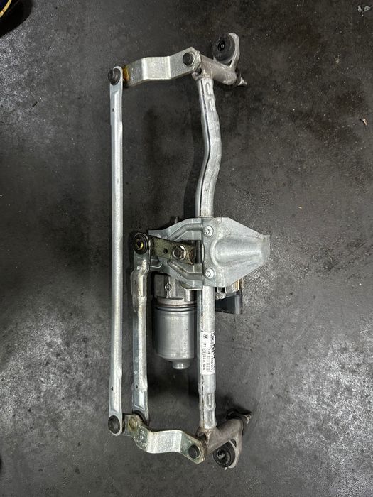Mechanizm silniczek wycieraczek Vw touran