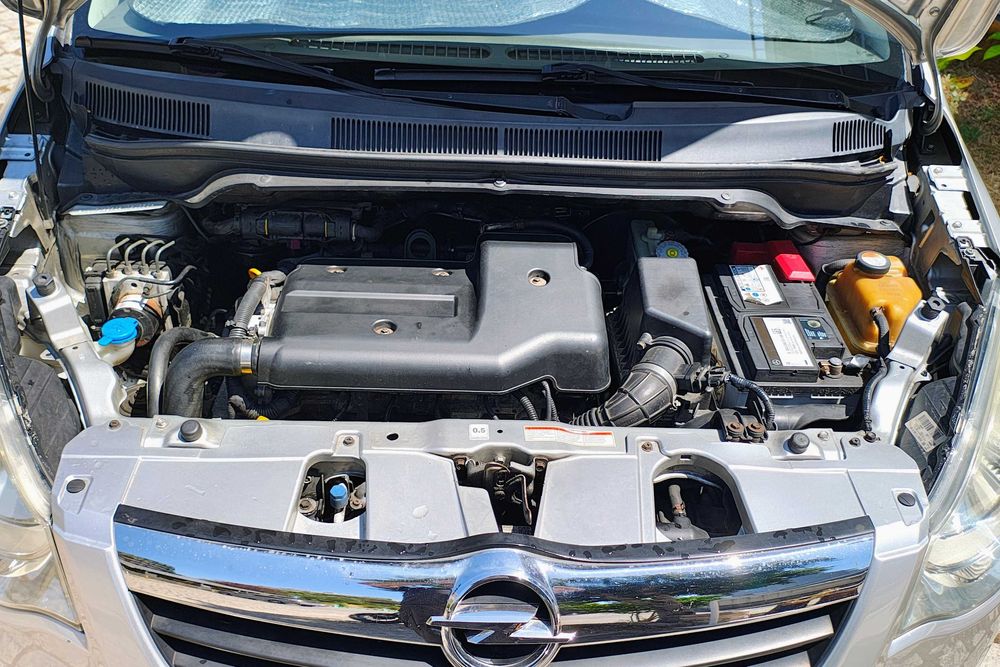 Opel Aguila estado impecável