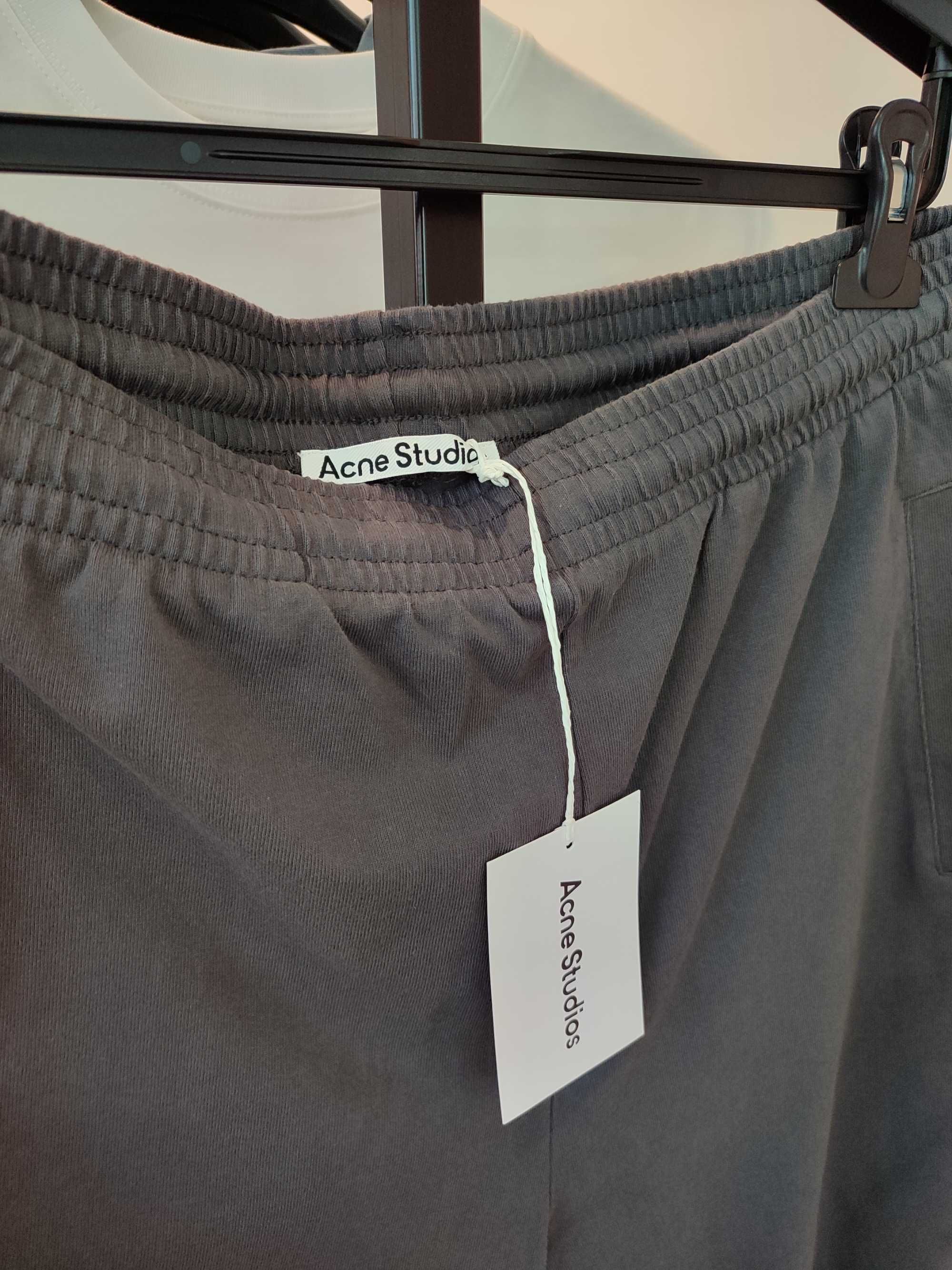 Шорти Acne Studios Grey Relaxed Shorts Grey