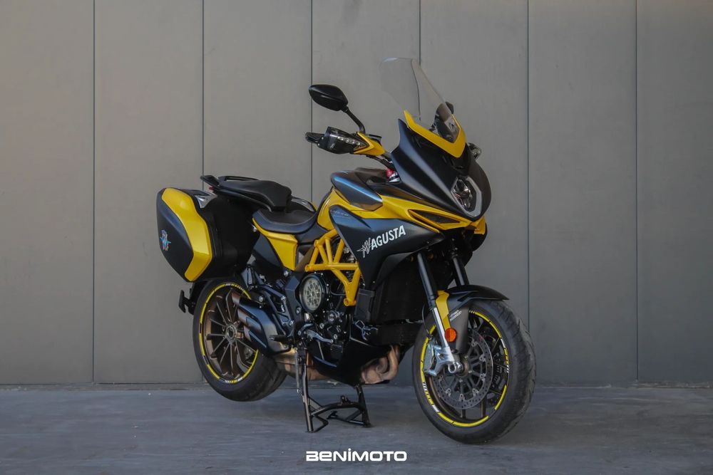 MV Agusta Turismo Veloce Lusso