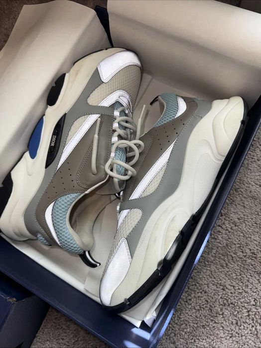 Dior B22 “Branco e Azul”, tamanho 43 (Europeu)