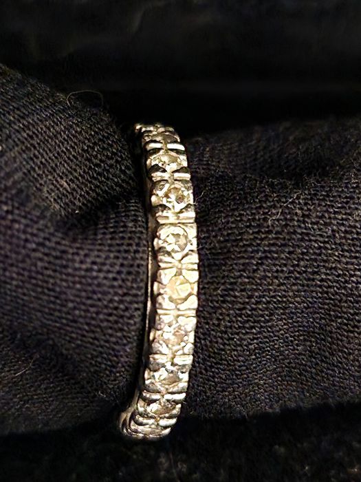 Aliança de diamantes