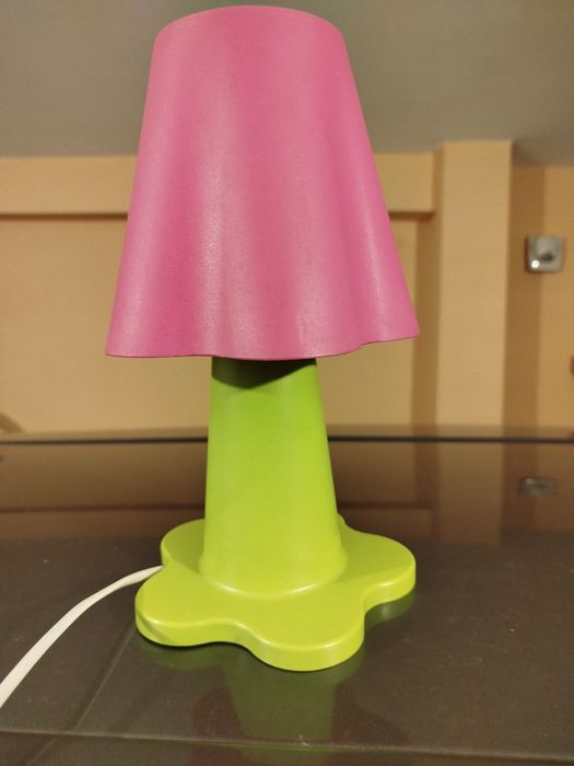 Candeeiro cor de rosa