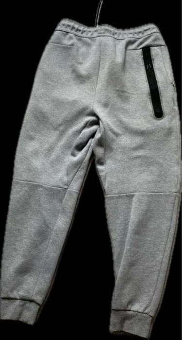 nike tech fleece
