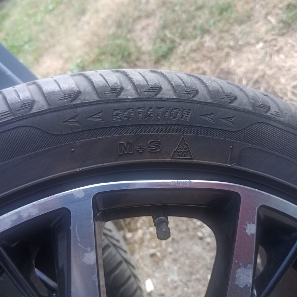 Felgi z oponami 17 do VW Golf 8