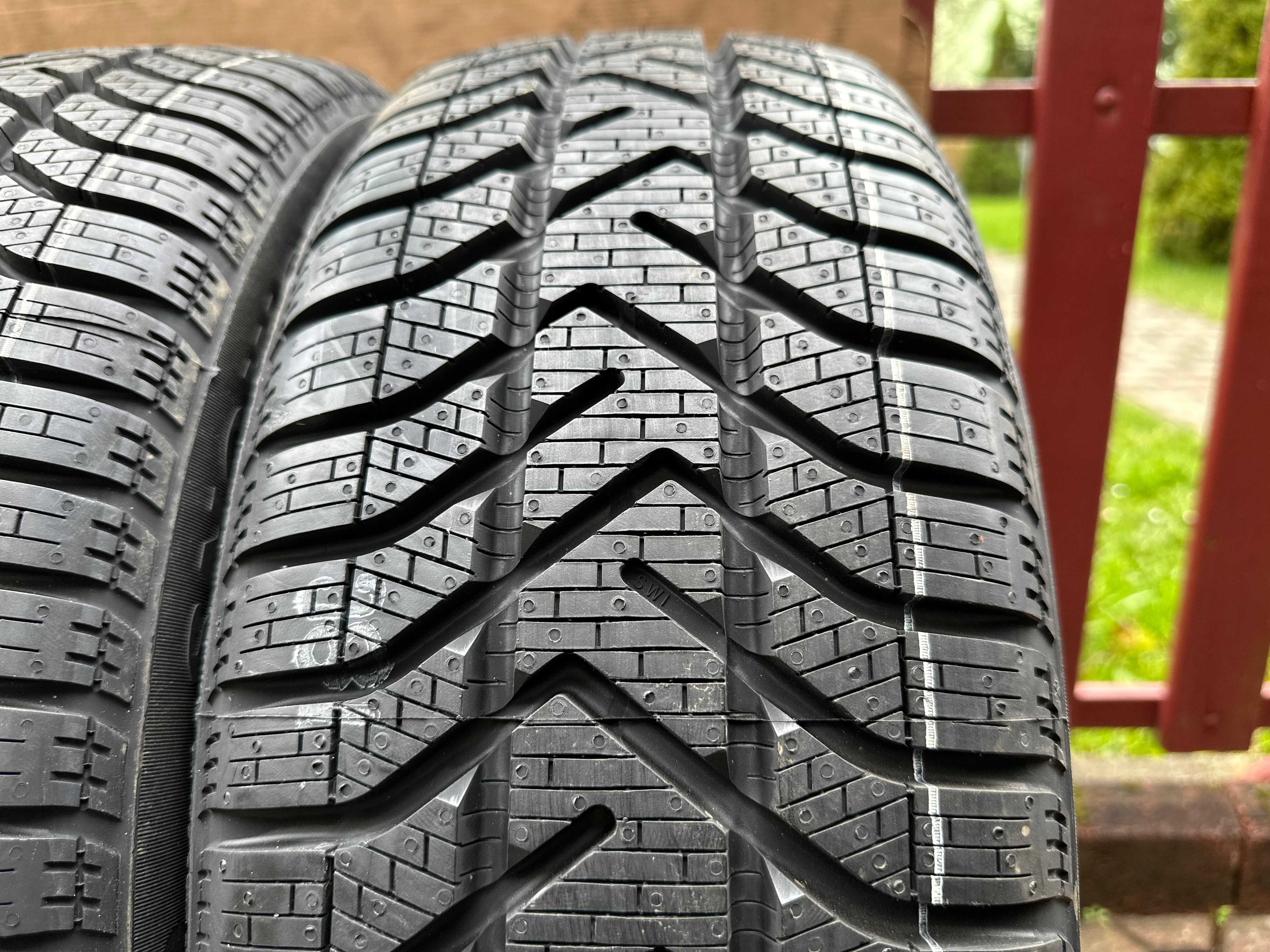 Opony Pirelli SNOWCONTROL 195/55R17 92H NOWE 2022