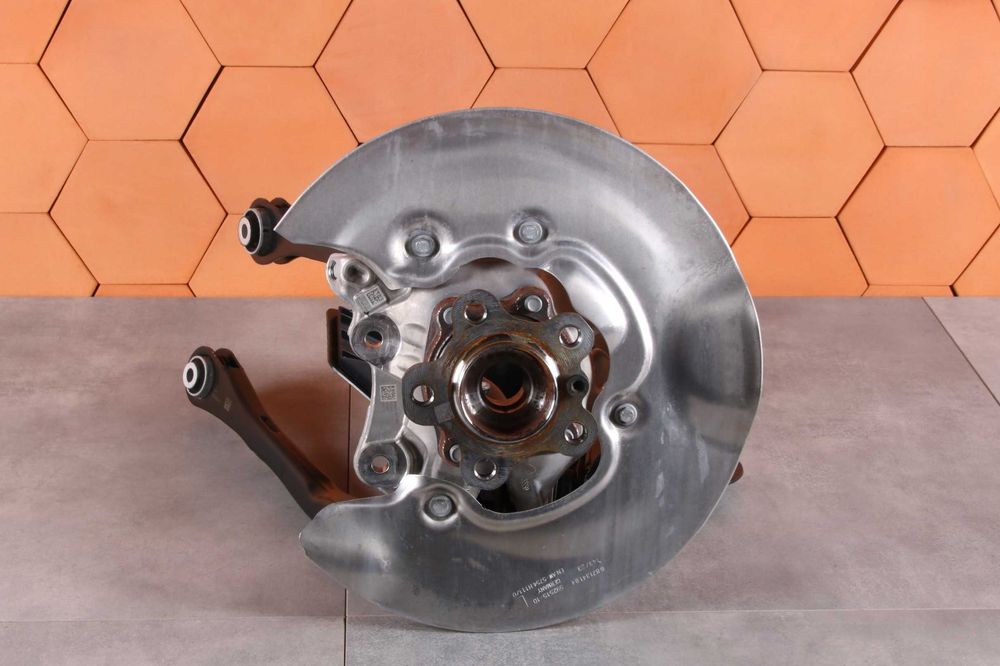 BMW 3 G20 G21 Цапфа підвіска задня ліва права