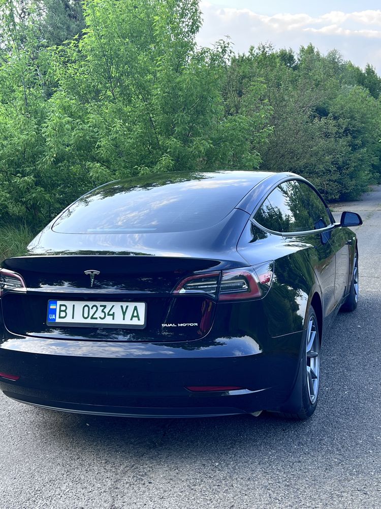 Tesla made 3 2021 рік 7 місяць