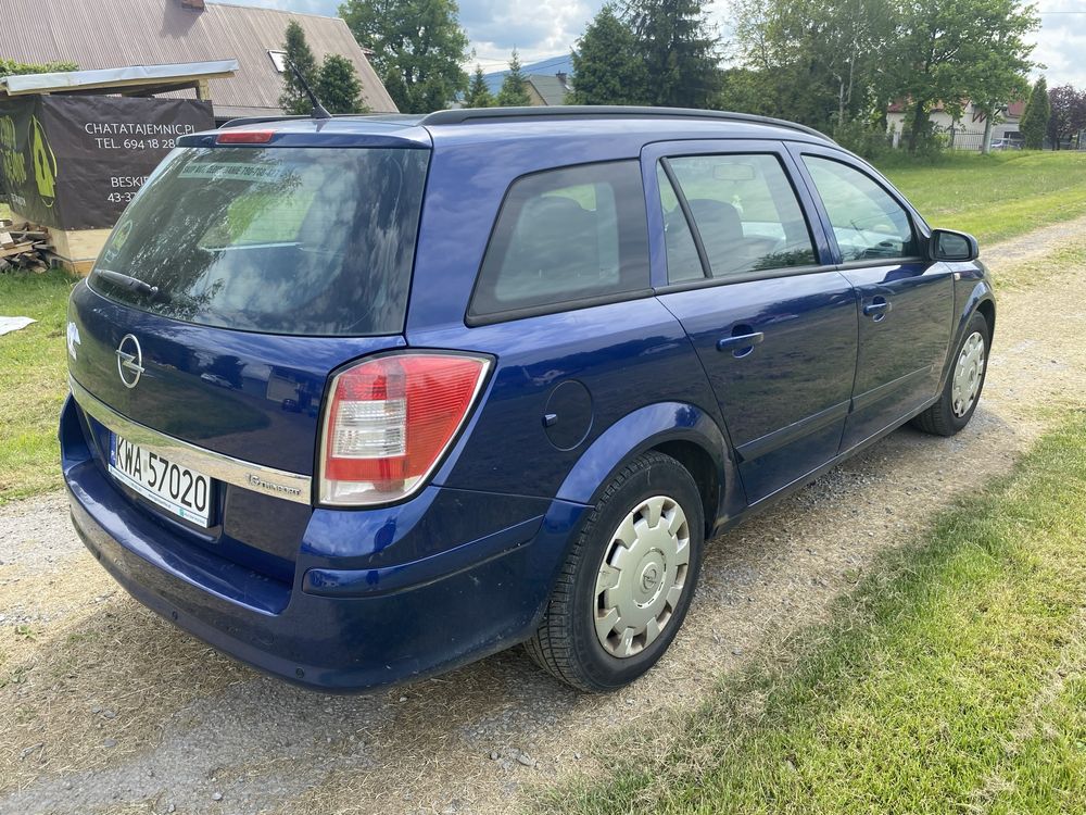 Opel astra H 1.6benzyna 2005r