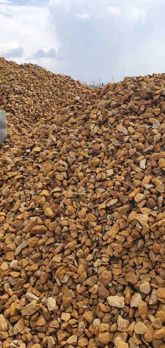 Kruszywa, kamień, tłuczeń, żwir, kliniec, piasek, spóła, mała wywrotka