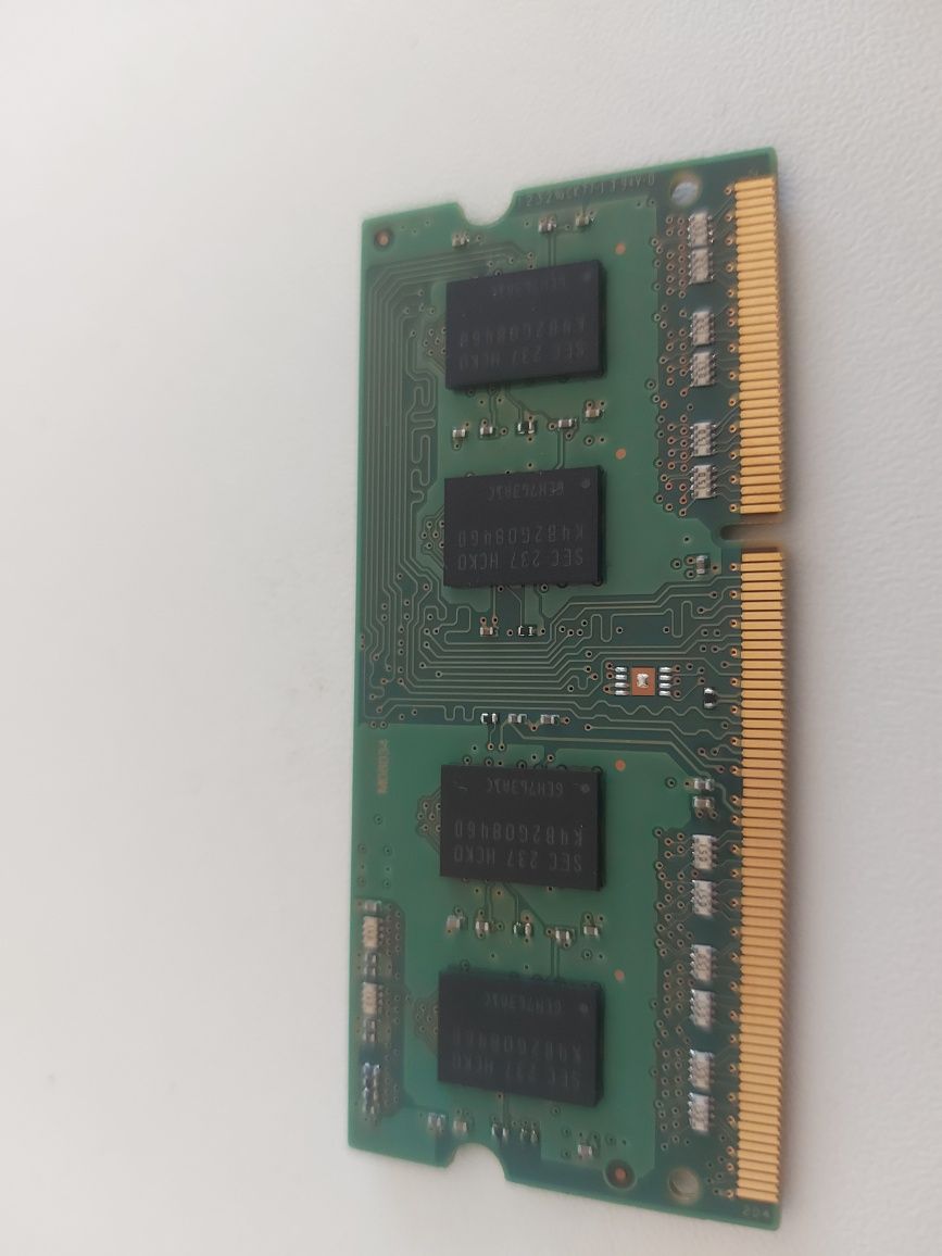 Pamięć RAM DDR3 Samsung 2GB PC3