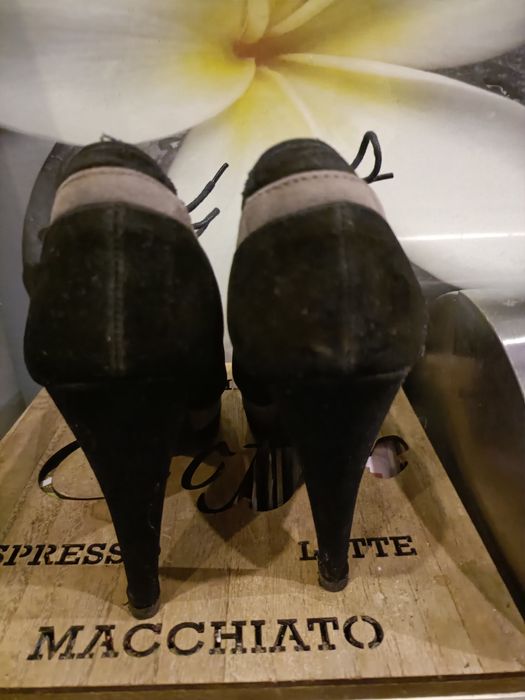 Buty Jenny Fairy od Jennifer Lopez rozm.36