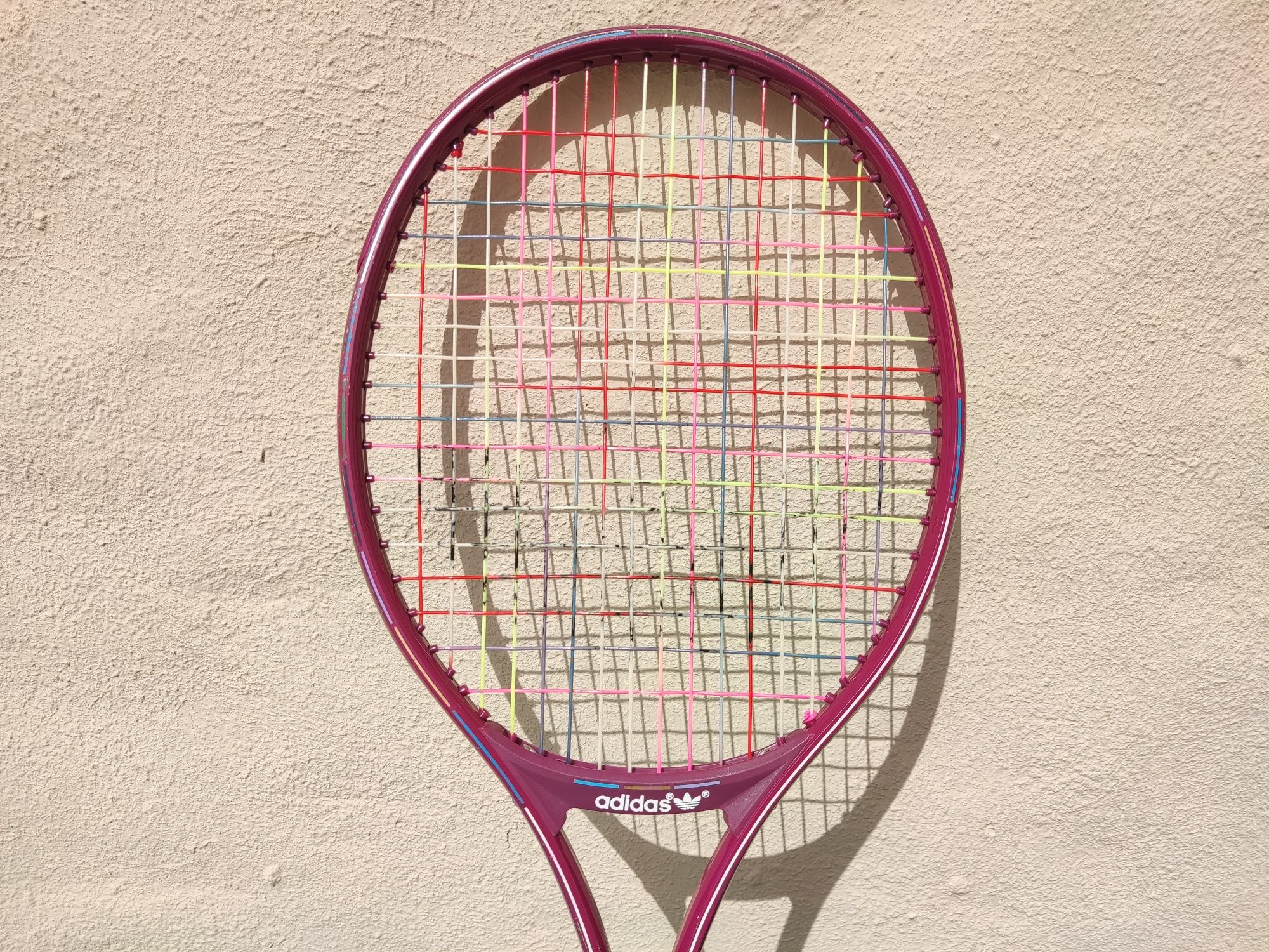 Raquete de ténis antiga Adidas pink (cor de rosa) vintage