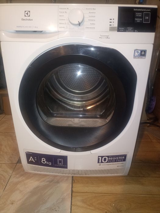 Suszarka do ubrań Electrolux Ew8H 458BP