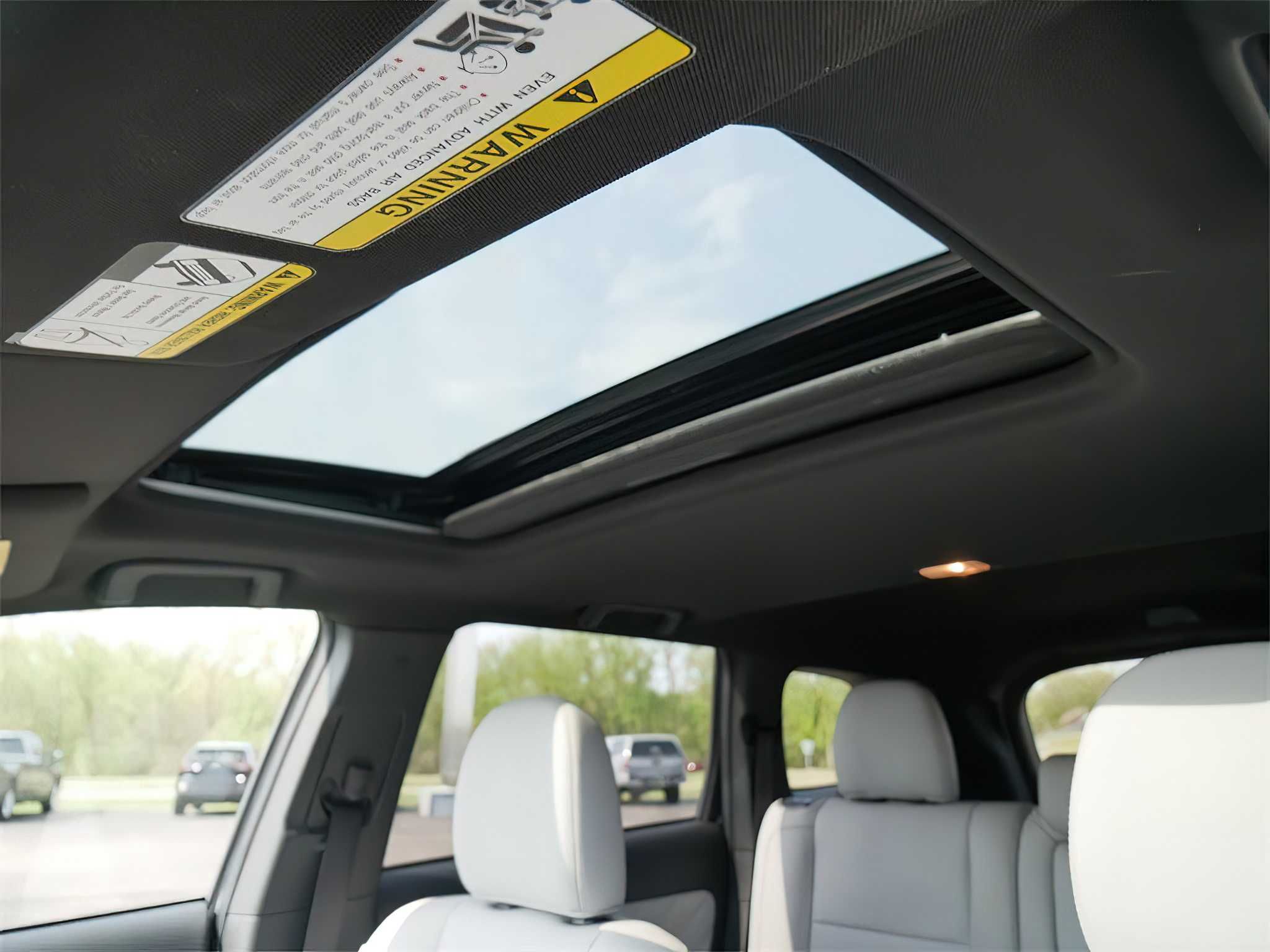 Mitsubishi Outlander PHEV SEL 2019