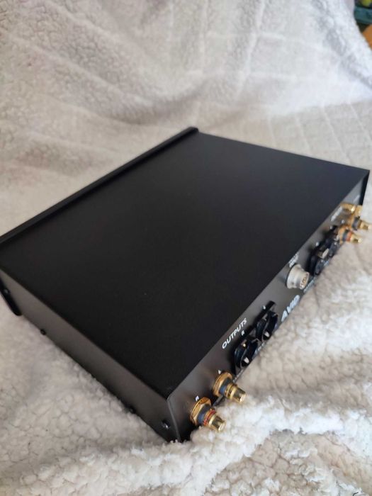 Avid Pulsare II Phono Preamp (MM/MC)63824727428097123