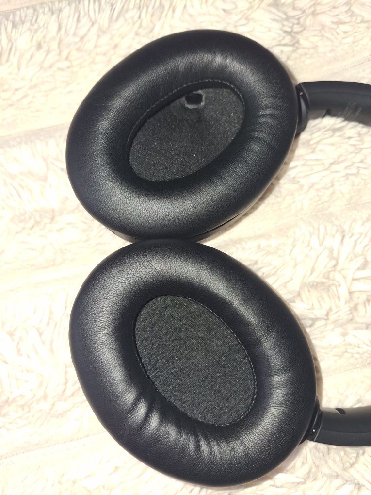 Навушники безпровідні Sony WH-1000XM4 / Sony WH1000XM4 Black