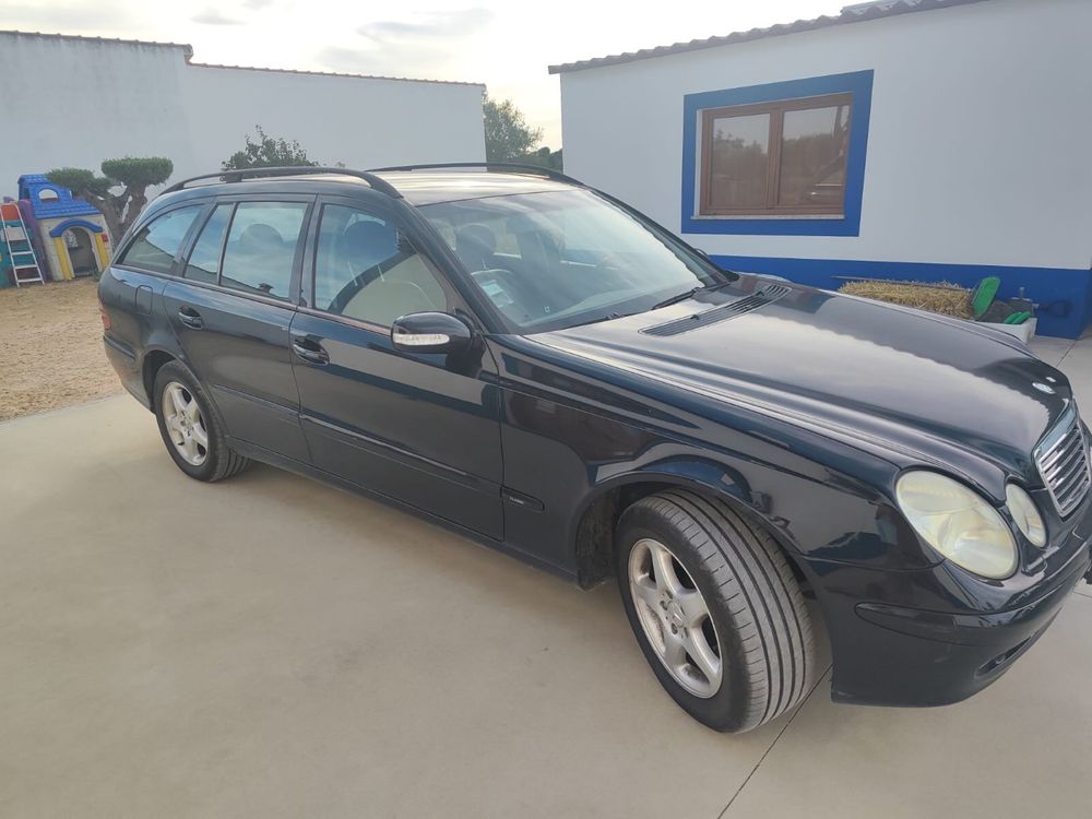 Mercedes E-220 CDI - 7 Lugares