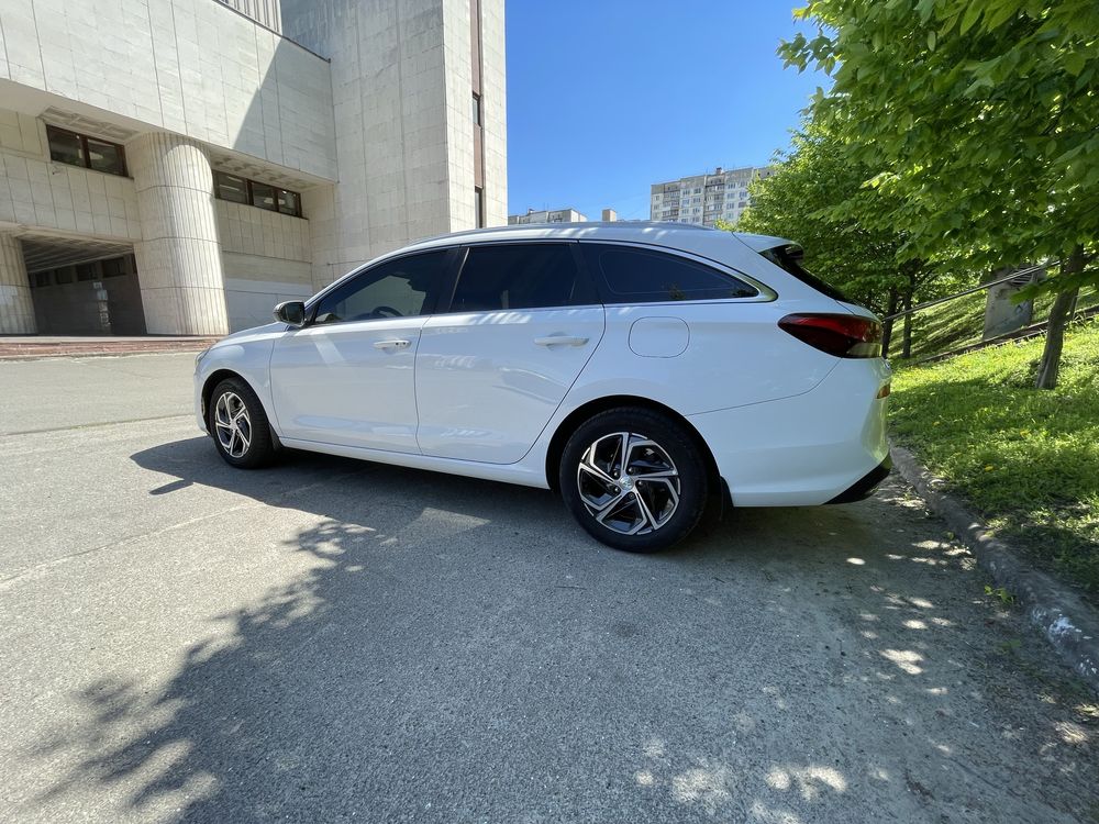 Продаю Hyundai i30
